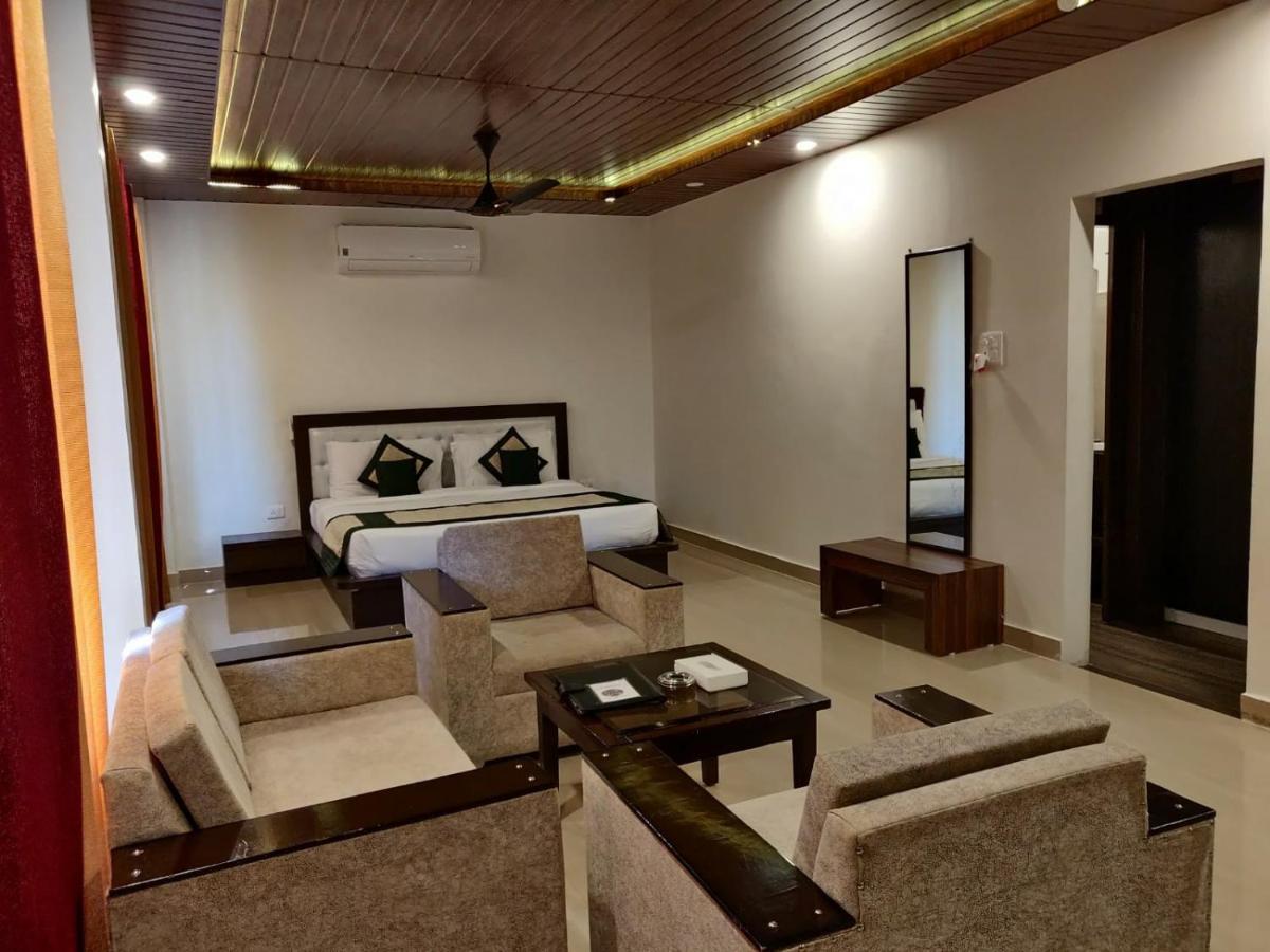 Skywood Resort Shoghi Shogi Zewnętrze zdjęcie