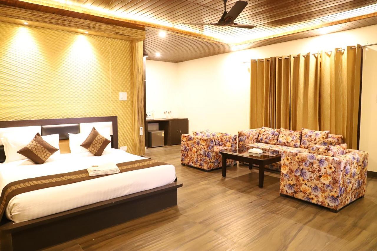 Skywood Resort Shoghi Shogi Zewnętrze zdjęcie