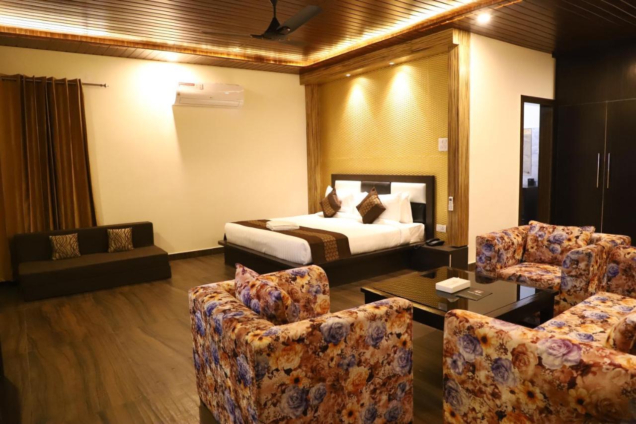 Skywood Resort Shoghi Shogi Zewnętrze zdjęcie