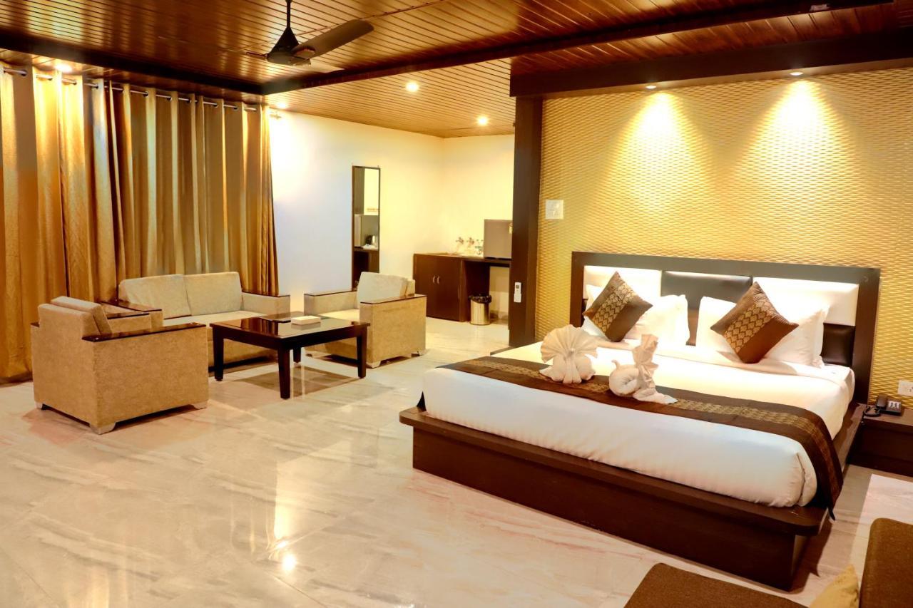 Skywood Resort Shoghi Shogi Zewnętrze zdjęcie