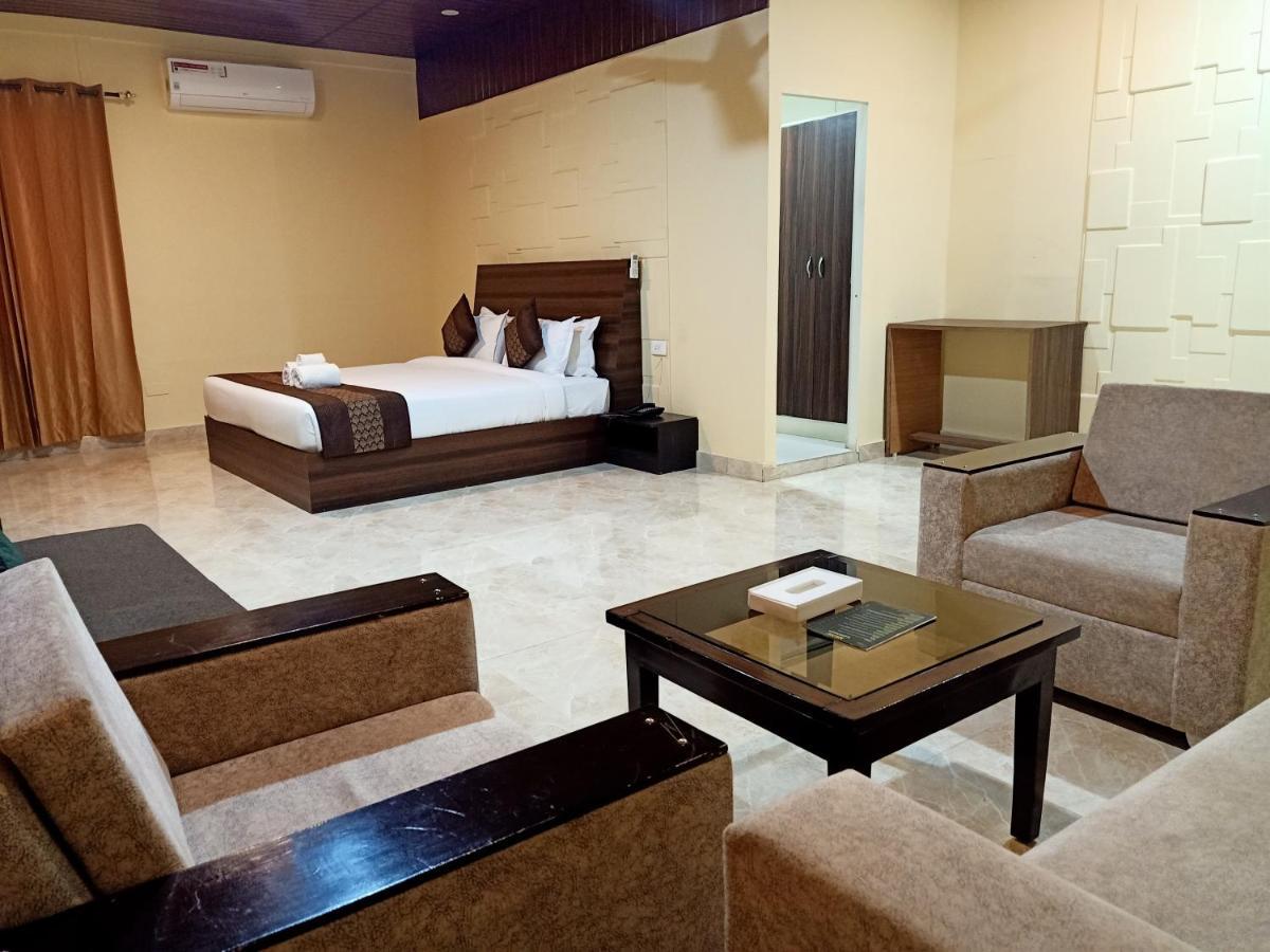 Skywood Resort Shoghi Shogi Zewnętrze zdjęcie